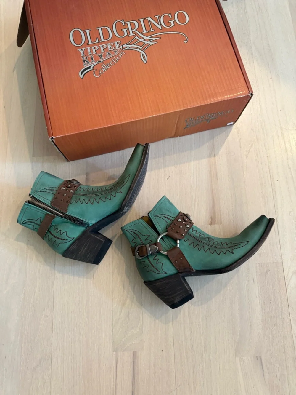 Old Gringo Turquoise and Brown Western Ankle Boots - Picture 3 of 6